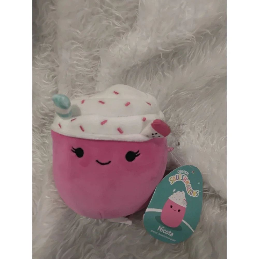 Squishmallows Nicota Pink Boba Drink Plush Toy‎ 5 Inch New With Tags